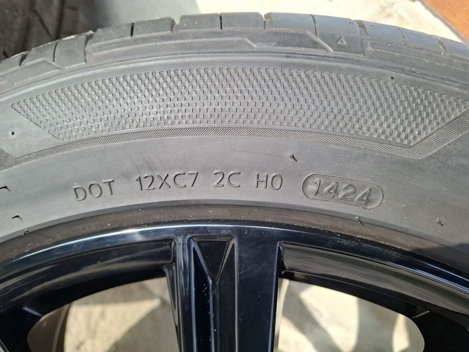 Джанти с гуми Audi Q7,Q8 21 цола