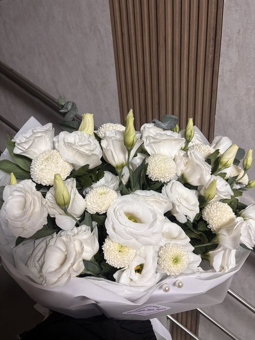 Букет цветов свежий 12000