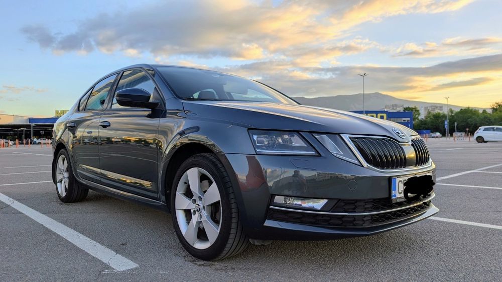 Обслужен, Skoda Octavia 2.0TDI DSG 4x4 Facelift