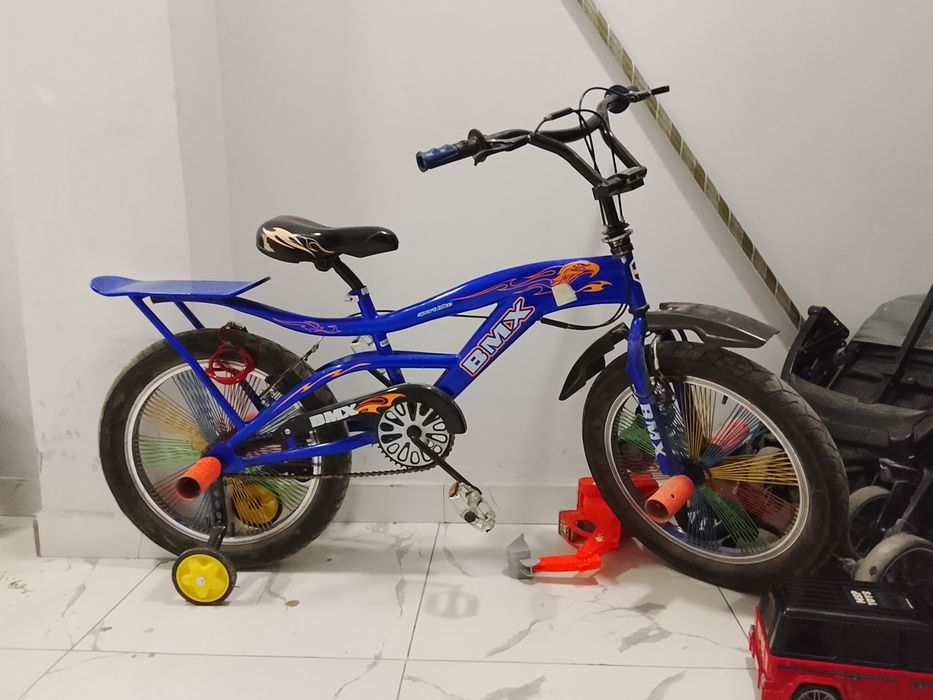 Velosiped sotiladi 2 dona 600000 ming so'mdan xolati yangidek