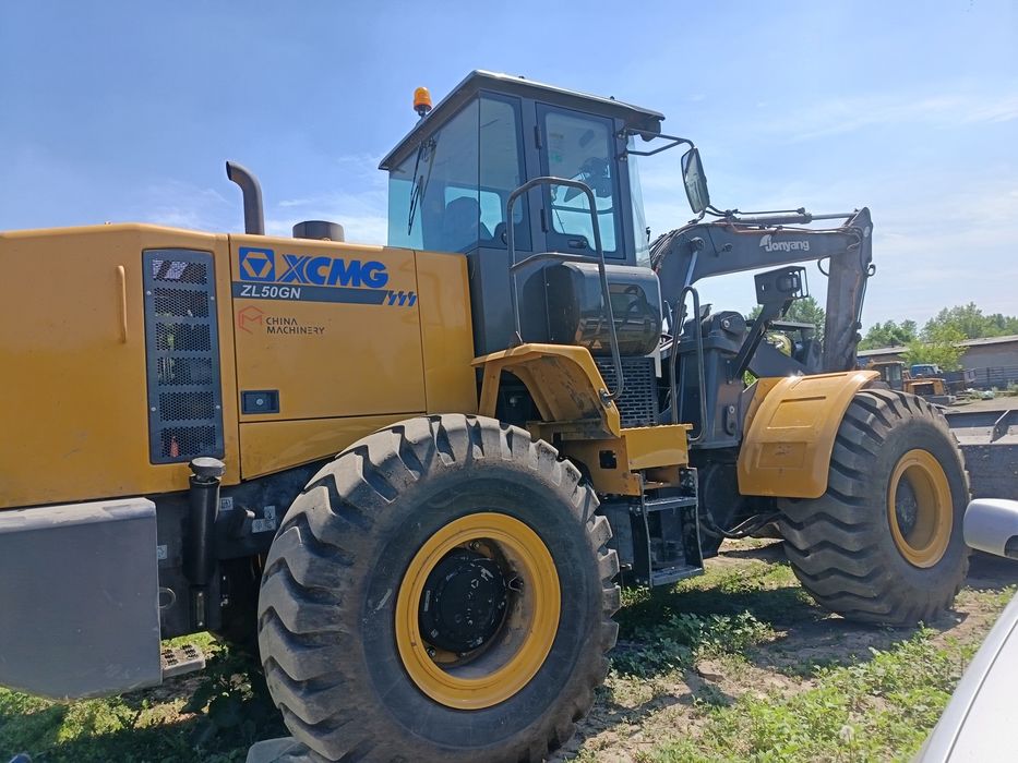 Продам погрузчик ZL50GN