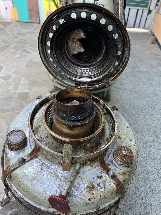 Големи ретро лампи/фенери на газ