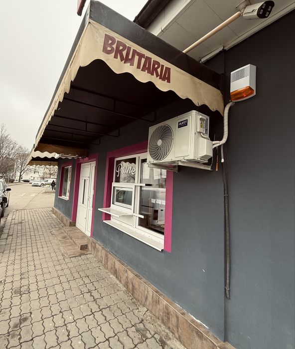 Spatiu comercial