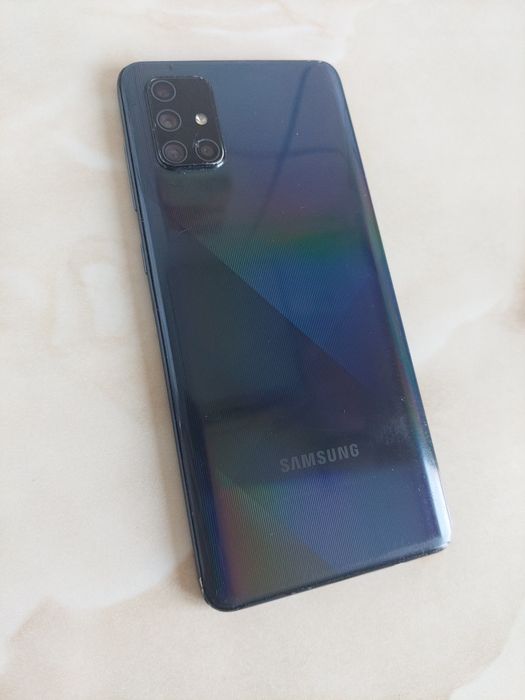 [A71] Vând Samsung Galaxy A71 /cu sticla spartă dar perfect funcțional