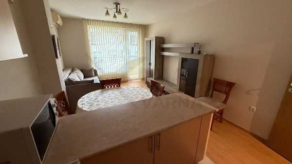 Дава се под наем двустаен апартамент в Генерали! 2349962