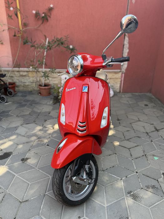 Scuter Vespa Primavera 50cc