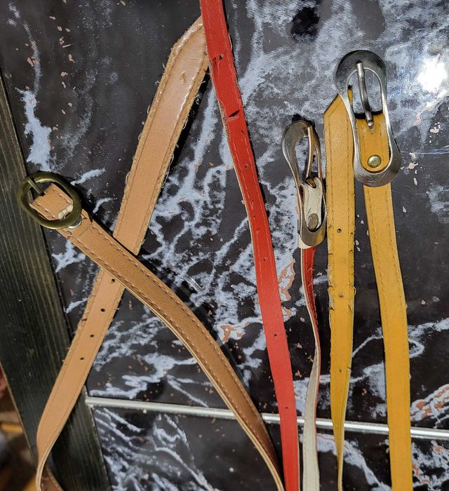 Продавам 10 кожени колана и каиши за колан