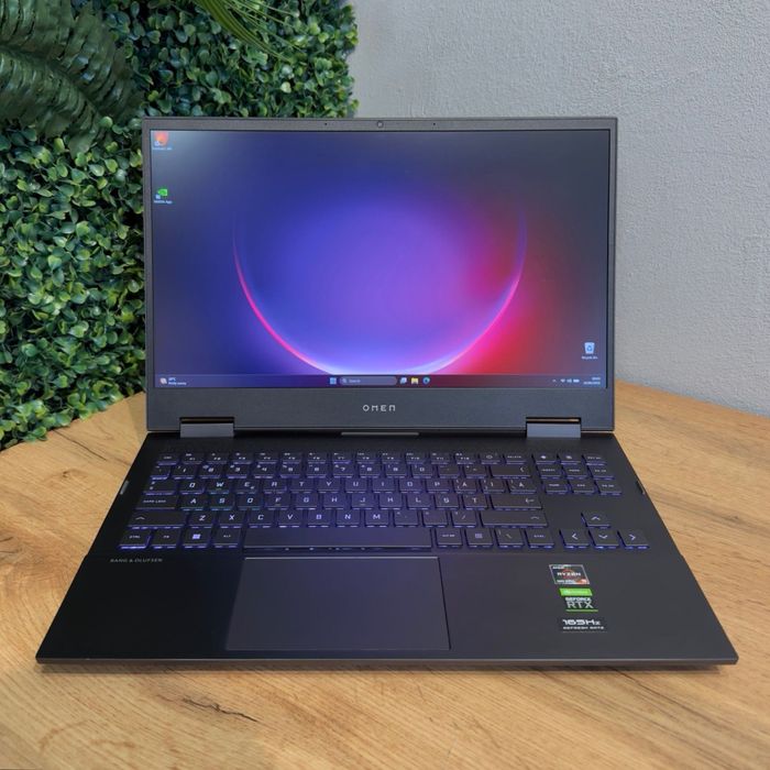 Laptop GAMING HP OMEN 15 AMD Ryzen 9 5900HX RTX 3070 SSD 1TB RAM 16GB - GARANTIE 12 LUNI | TrueShopPC