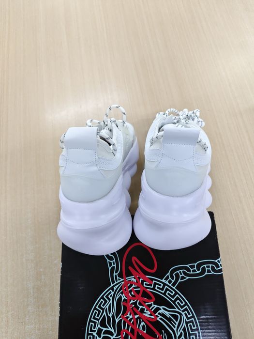 Versace Chain Reaction