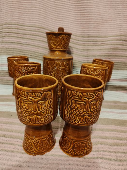 Vând set rustic vechi pt. vin