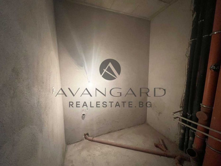 Продава се Двустаен апартамент в Пловдив, Тракия - 62 кв.м за 898 €/кв.м - Снимка #4