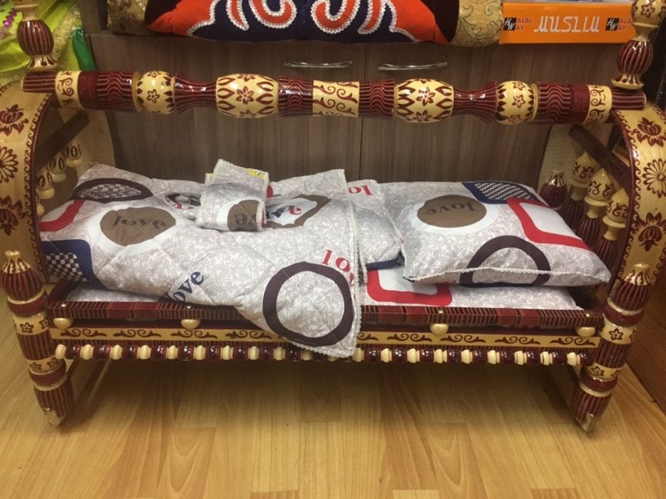 Бесик с доставкой