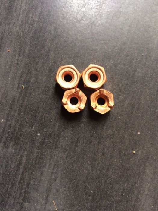 медни гайки-винтове