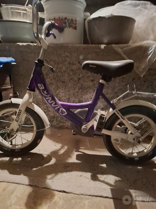Bonvi velosiped sotiladi