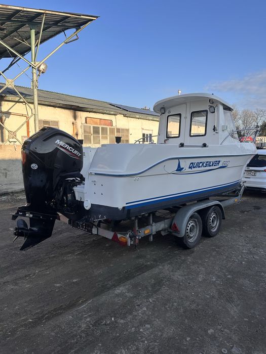 Barca Quicksilver Timonier 620 cu motor Mercury 115 cp 2021 si peridoc