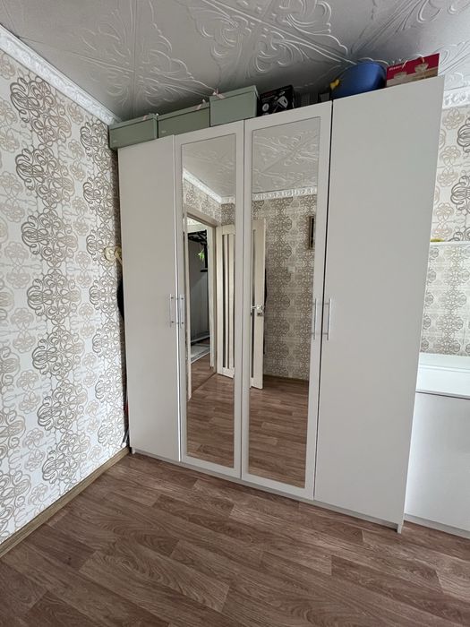 Продам шифоньер и комод
