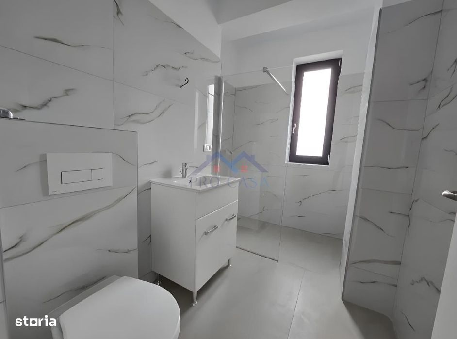 Apartament cu 3 camere, bloc nou, et.1, parcare,