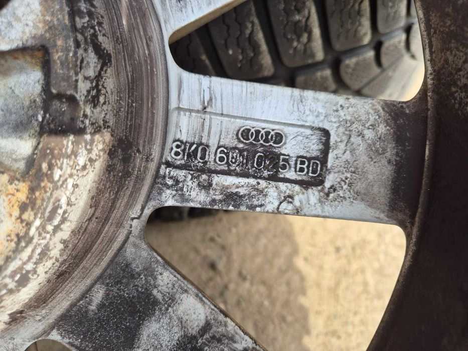 Set jante aliaj cu anvelope 225/55/R16 M+S 5x112 AUDI A4 B8