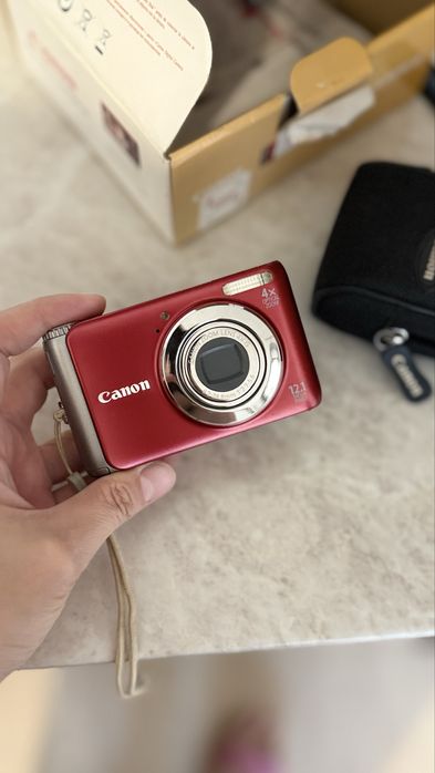 Canon A3100 IS фото камера