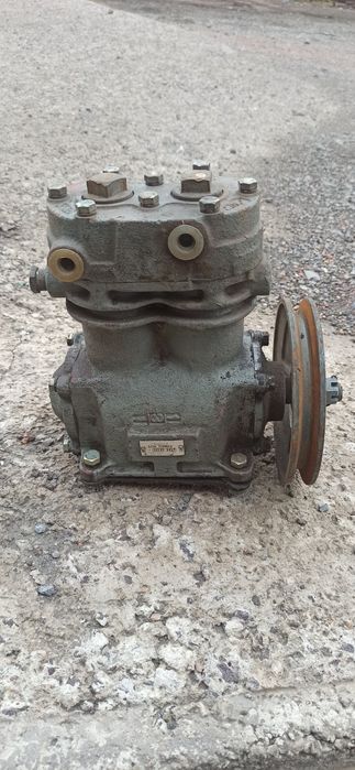 Компрессор воздушный 2шт.разные