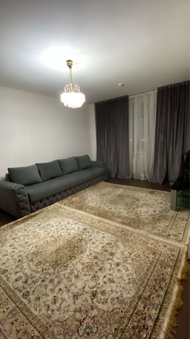 Сдам 2х комн квартиру