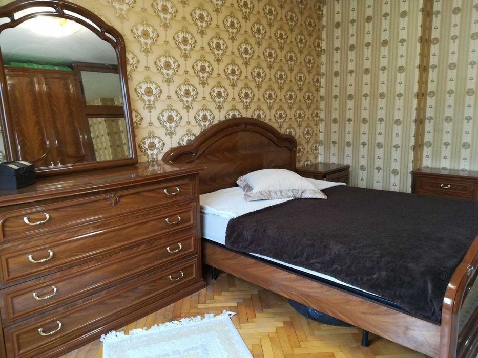 Дава се под наем Двустаен апартамент в София, Борово - 75 кв.м за 850 € - Снимка #1