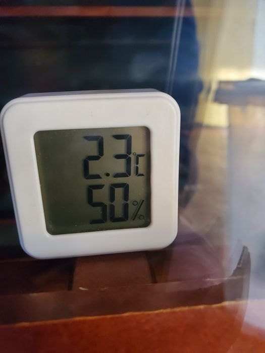 Охладител за вино,винарка Hoover