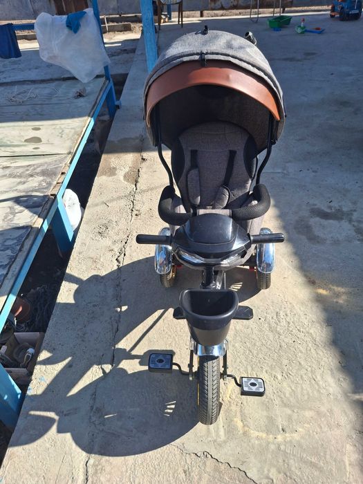 Детский трехколесный велосипед