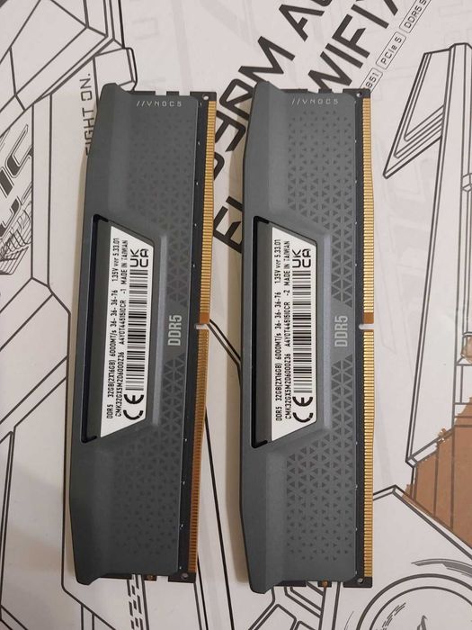 32GB DDR5 6000MT/s CL36 - Corsair Vengeance (XMP, EXPO)
