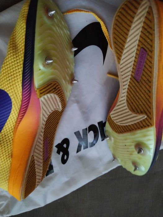 Adidași alergare Cuie atletism Nike