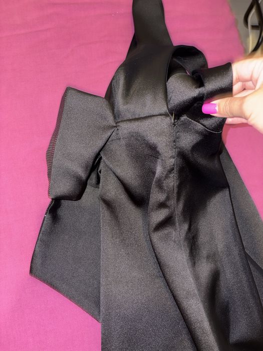 Черна мини рокля Zara с панделка