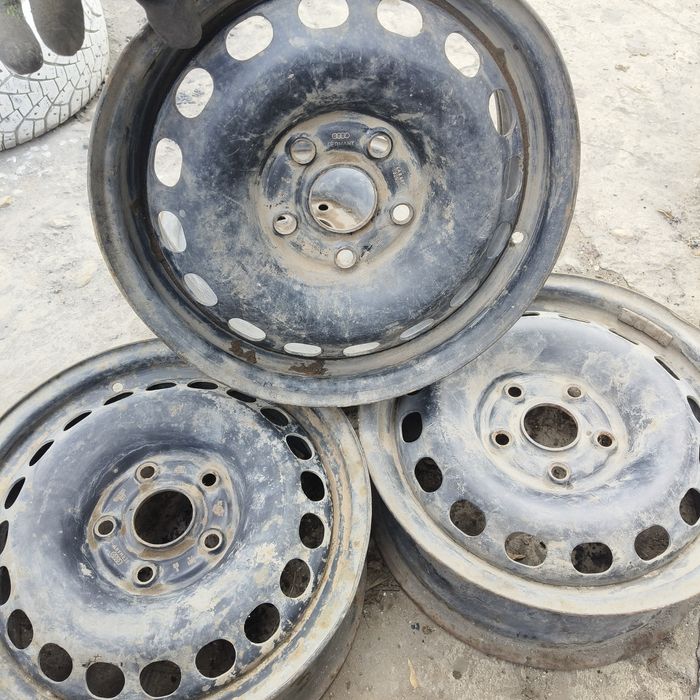 Диски для Ауди 100 с4