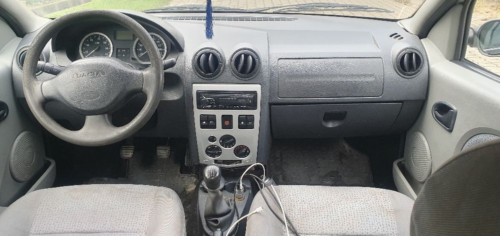 Dacia Logan Benzina 1.6 Cu Servo Ac Geamuri Electrice valabil 5 zile