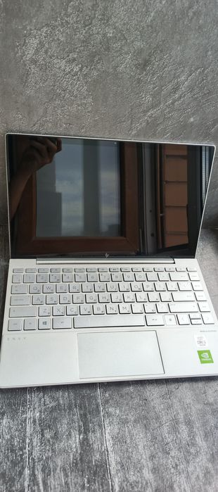 Ультрабук HP Envy 13 (i5/SSD512/MX350)