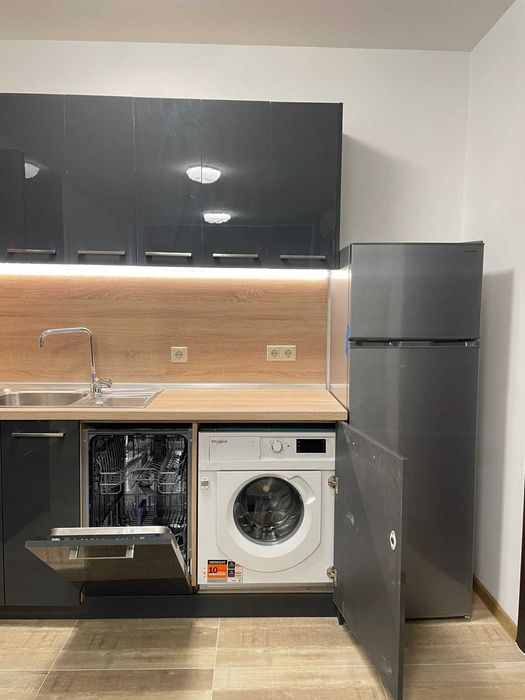 Дава се под наем Двустаен апартамент в София, Връбница 1 - 50 кв.м за 484.5 € - Снимка #2