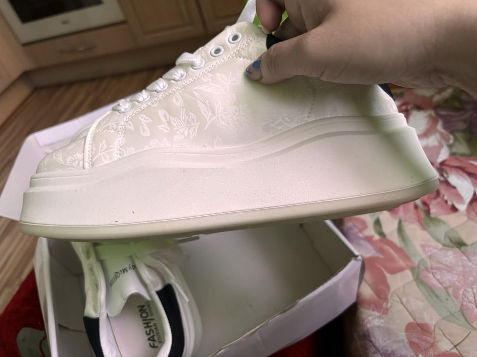 Кецове с платформа