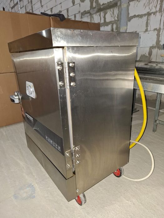 Пароварочный шкаф