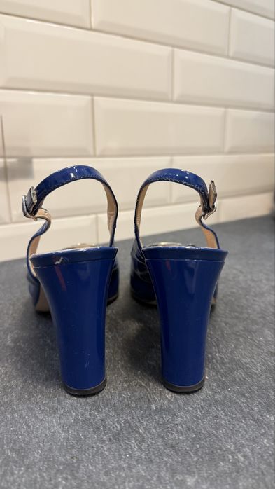 Босоножки Италия 38 размер