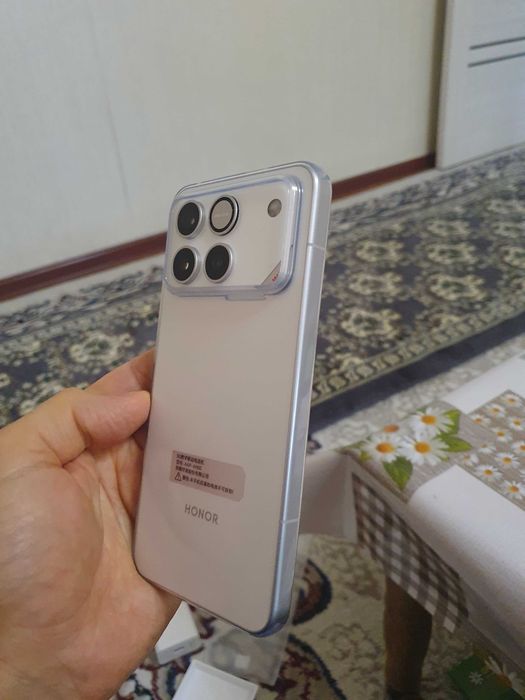 HONOR WIN 12/512 sotiladi TEZDA