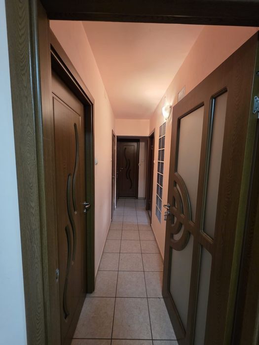 Apartament spatios 3 camere