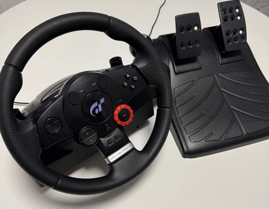 Logitech Driving Force GT