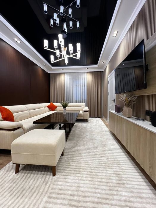 Чиланзар - 19 КВ  2/2/4. 50 м2 Срочно Продам квартиру