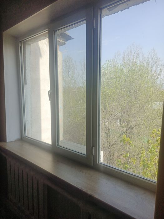 Продам пластиковое окно