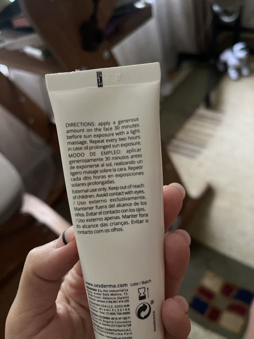 Spf sesderma repaskin fluid