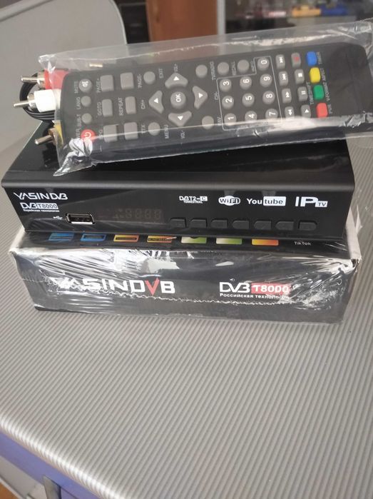 приставка к телевизору DVB C/T2 и смарт 4К