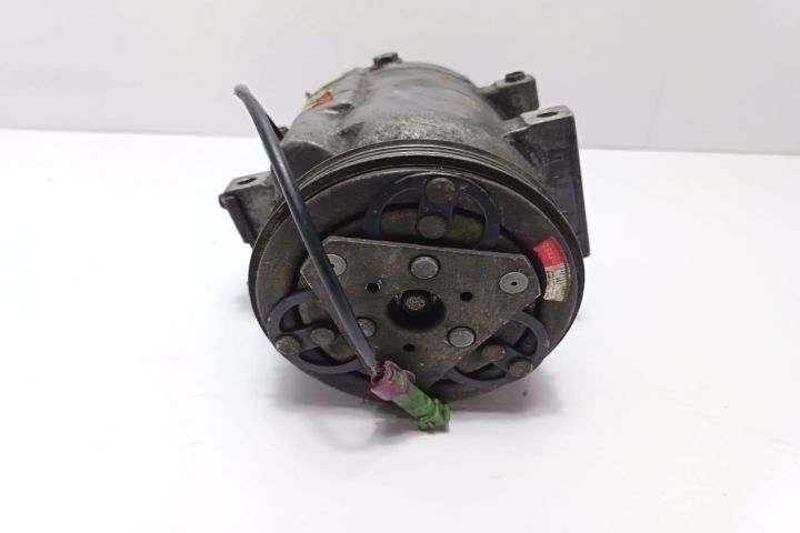 Compresor AC 5621627270 Audi A4 B5