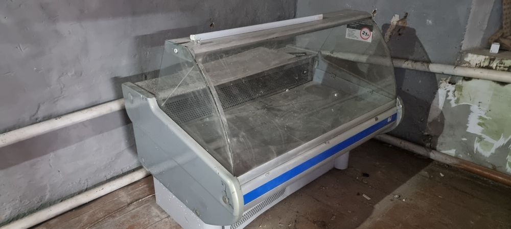 Холодильник,морозилка, ветрина