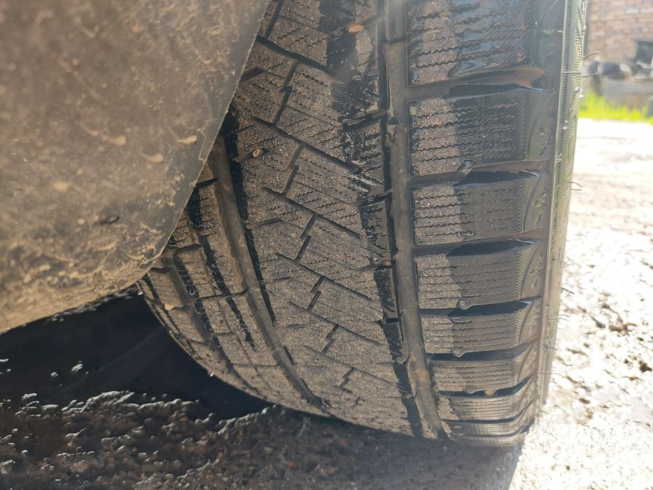 Диски бмв с шинами