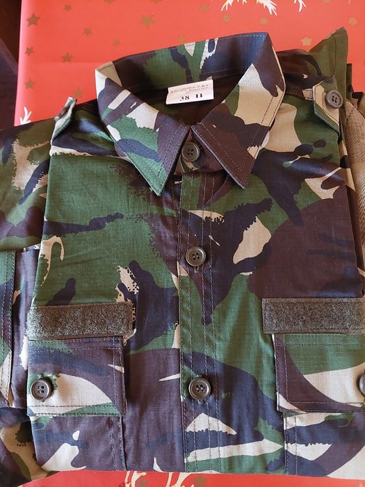 Scurta ,geaca ,cămașă,șapcă armata