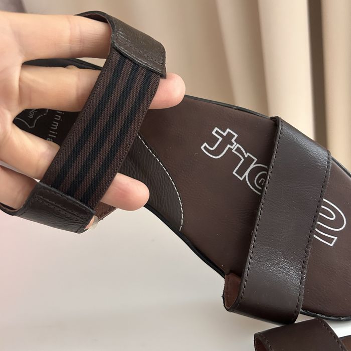 Кожаные сандалии 37р